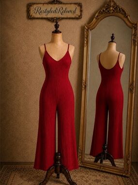 Yes Fashion Wine Red Ribbed Wide-Leg Jumpsuit | Adjustable Straps | Pockets